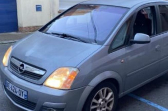 Amortisseur avant droit OPEL MERIVA A