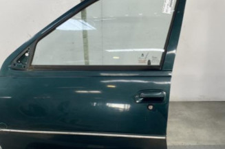 Porte avant gauche DAEWOO NEXIA Photo n°1