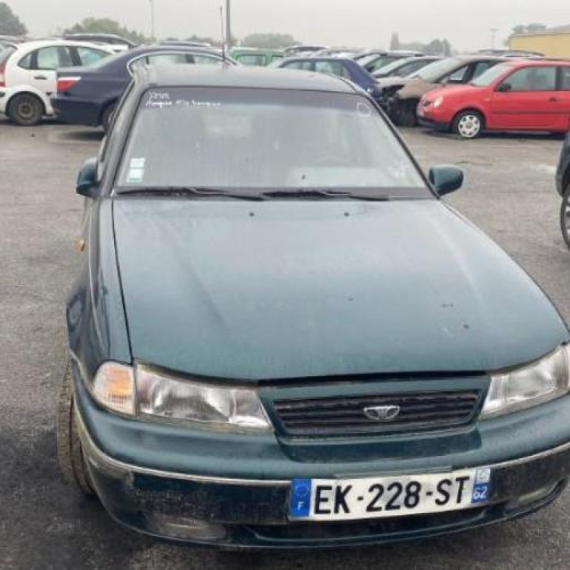 Porte avant gauche DAEWOO NEXIA Photo n°8