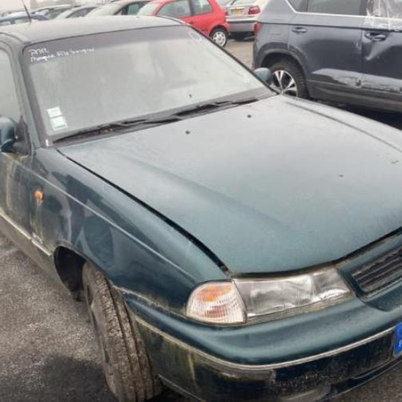 Porte avant gauche DAEWOO NEXIA Photo n°12