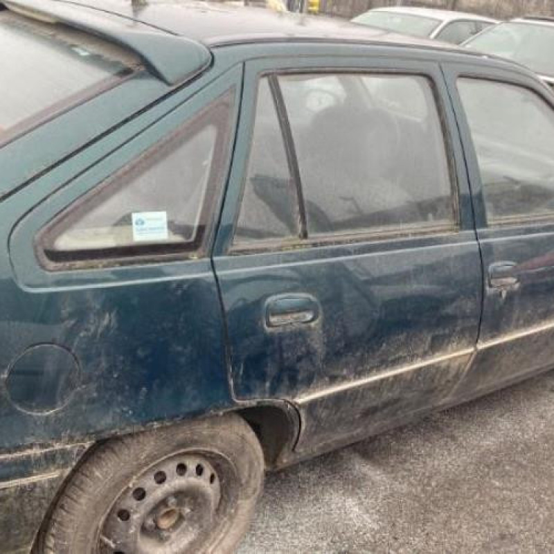 Porte avant gauche DAEWOO NEXIA Photo n°20