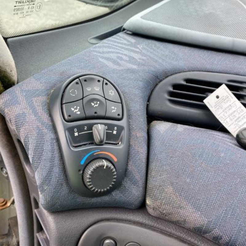 Cremaillere assistee RENAULT ESPACE 3 Photo n°20