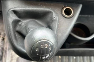 Pompe de direction RENAULT MASTER 3
