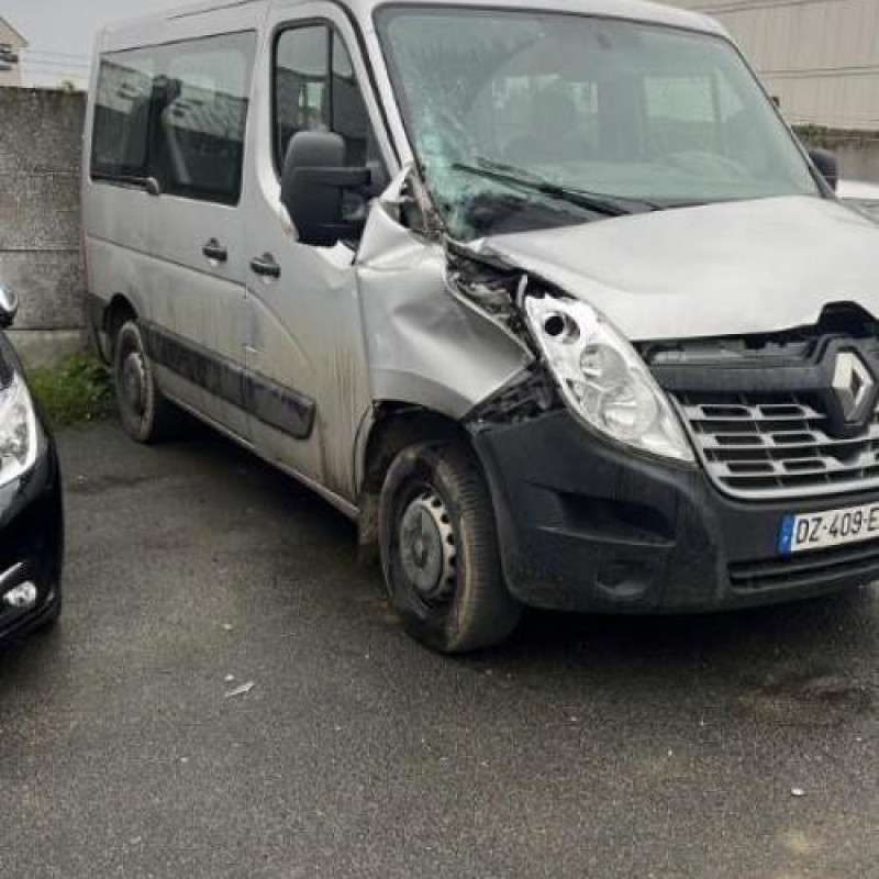 Pompe de direction RENAULT MASTER 3 Photo n°14