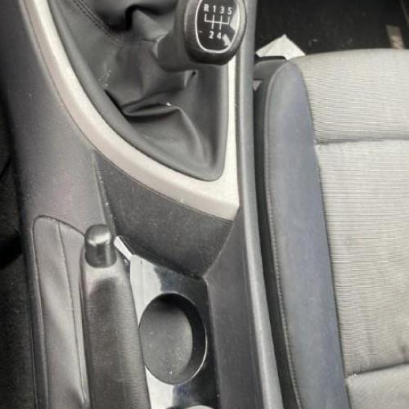 Compresseur clim BMW SERIE 1 E87 Photo n°7