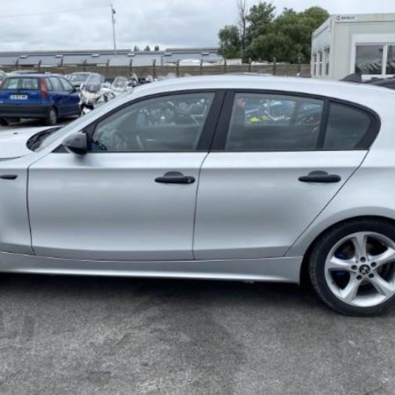 Compresseur clim BMW SERIE 1 E87 Photo n°8