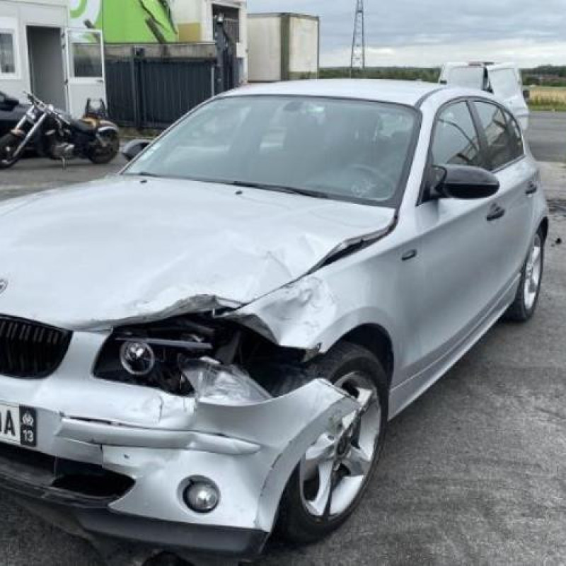 Compresseur clim BMW SERIE 1 E87 Photo n°9