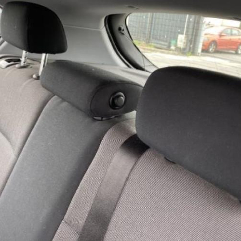 Compresseur clim BMW SERIE 1 E87 Photo n°13