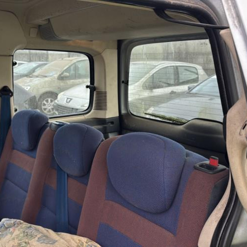 Pompe de direction CITROEN BERLINGO 1 Photo n°13