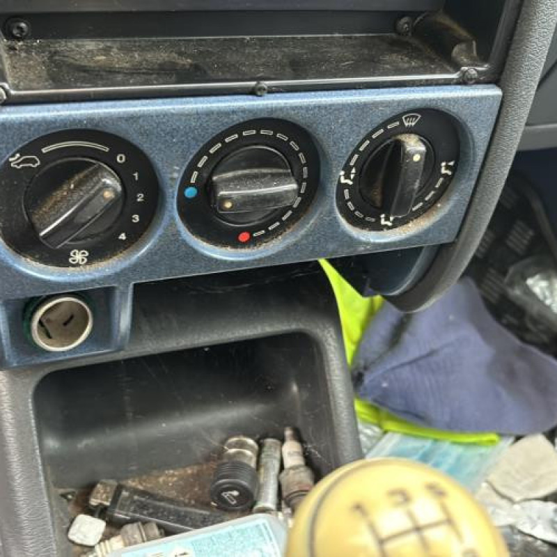 Pompe de direction CITROEN BERLINGO 1 Photo n°17