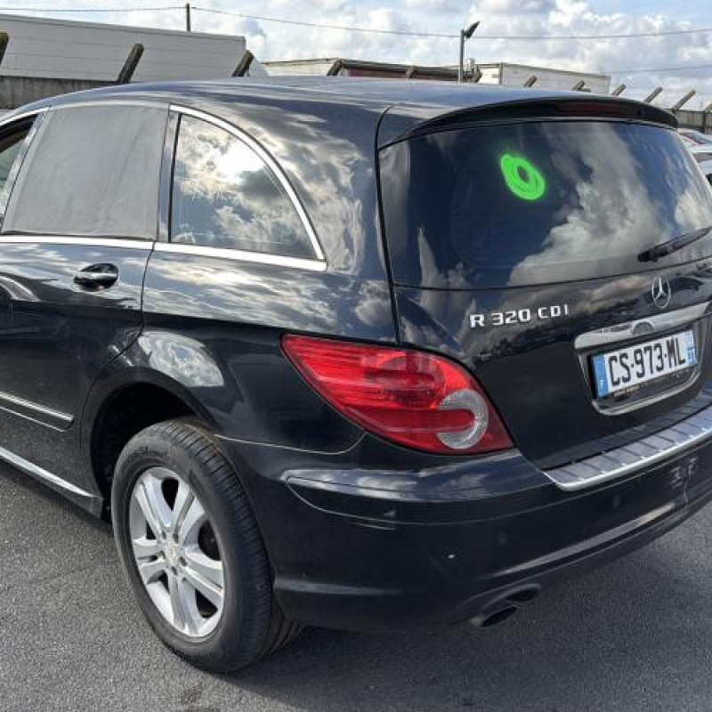 Avertisseur/Klaxon MERCEDES CLASSE R 251 Photo n°9