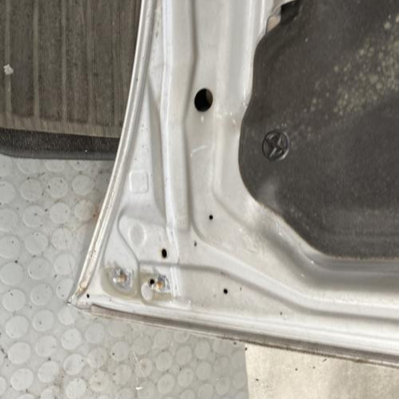 Capot NISSAN ALMERA 2 Photo n°9
