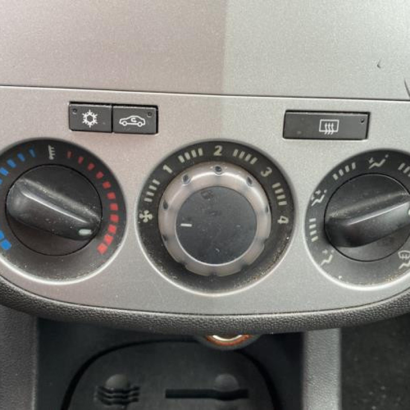 Moteur OPEL CORSA D Photo n°12