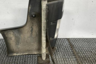 Crosse arriere droit RENAULT TRAFIC 2
