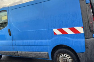 Crosse arriere droit RENAULT TRAFIC 2