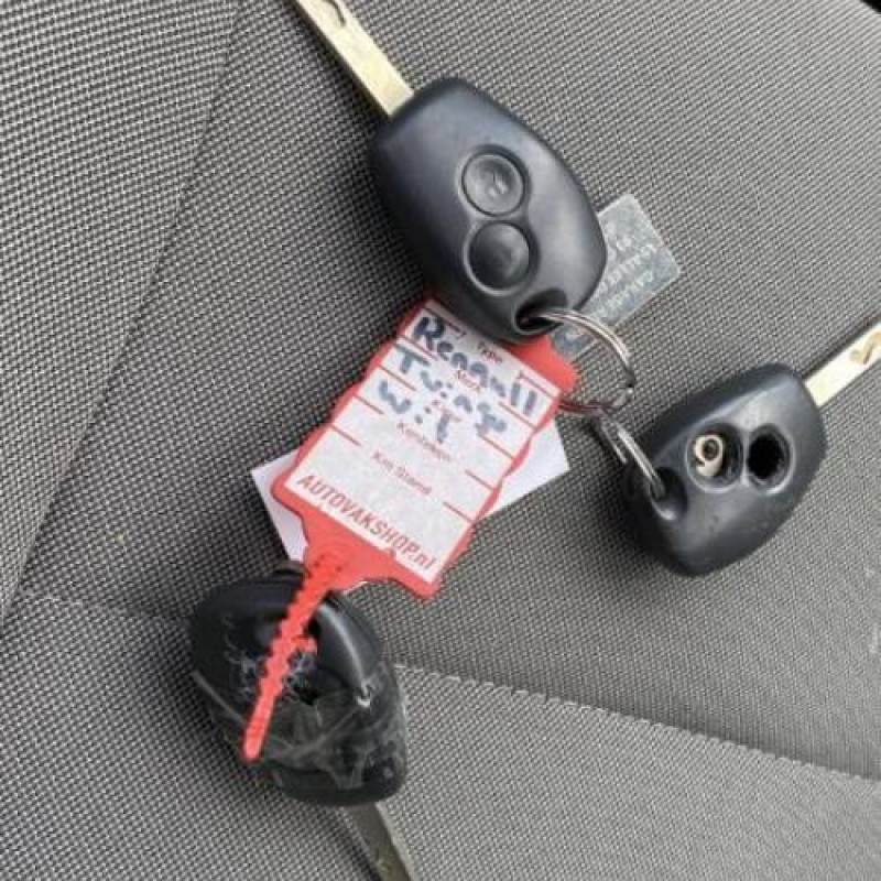 Moteur RENAULT TWINGO 2 Photo n°12