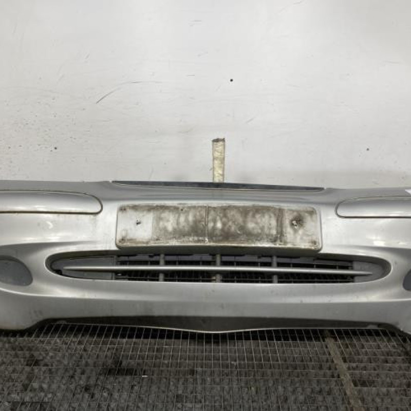 Pare choc avant MERCEDES CLASSE A 168 Photo n°1