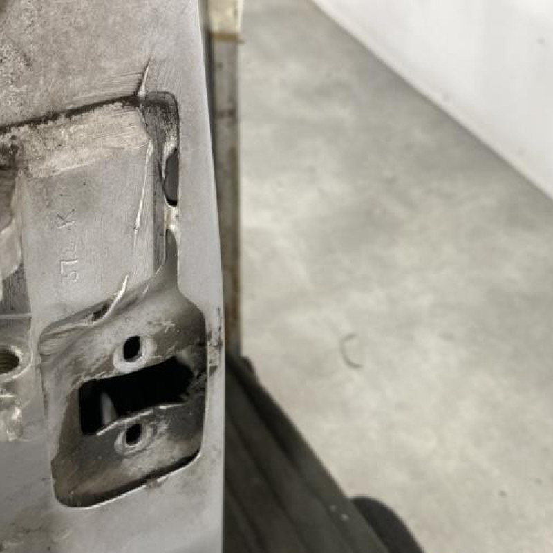 Porte avant droit CITROEN SAXO Photo n°4