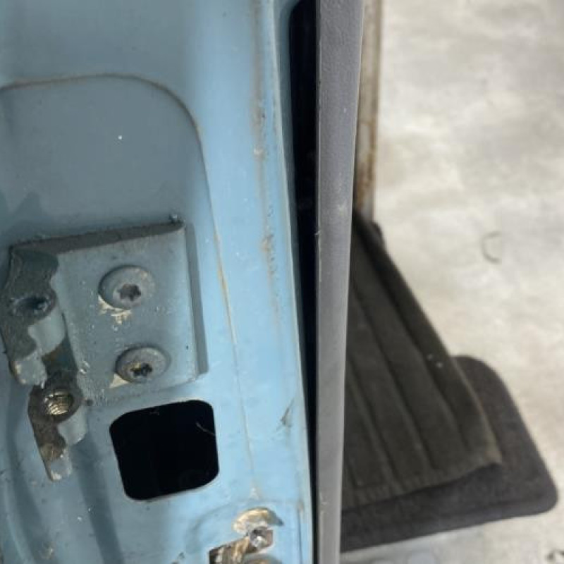 Porte avant droit RENAULT SUPER 5 Photo n°4