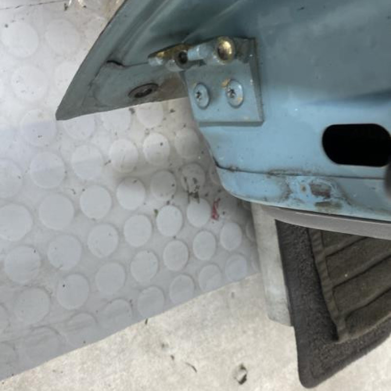 Porte avant droit RENAULT SUPER 5 Photo n°6