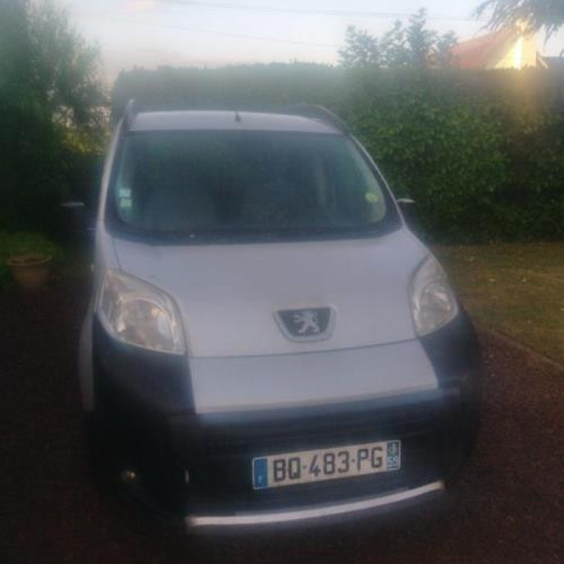 Optique avant principal droit (feux)(phare) PEUGEOT BIPPER Photo n°19