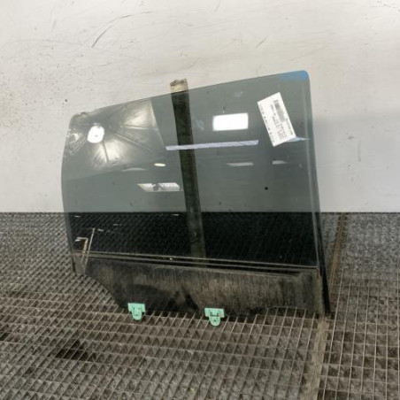 Vitre arriere droit NISSAN NOTE 2
