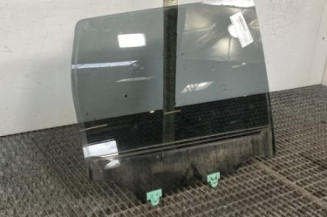 Vitre arriere droit NISSAN NOTE 2