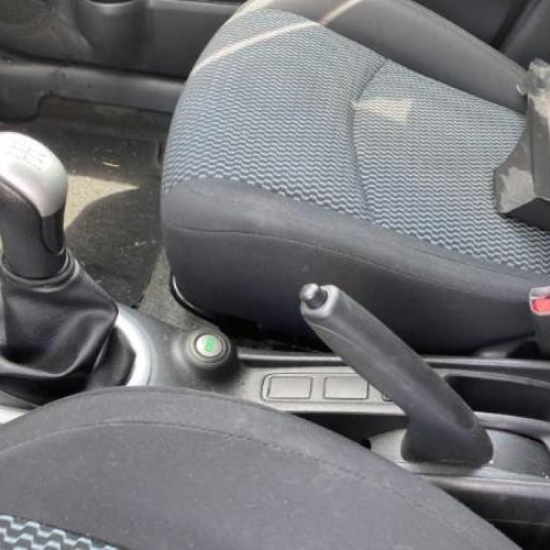 Vitre arriere droit NISSAN NOTE 2 Photo n°19