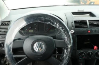 Vitre arriere droit VOLKSWAGEN POLO 4