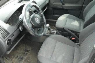 Vitre arriere droit VOLKSWAGEN POLO 4