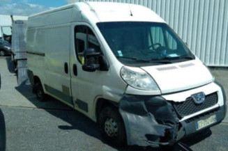 Crosse avant gauche PEUGEOT BOXER 3