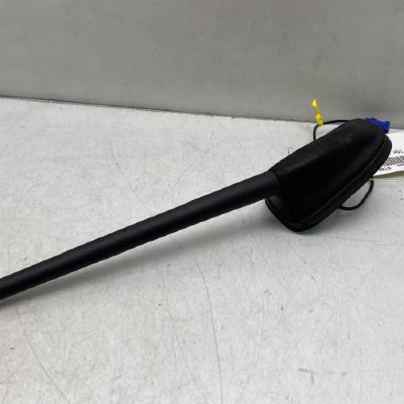 Antenne OPEL VIVARO 3 Photo n°1