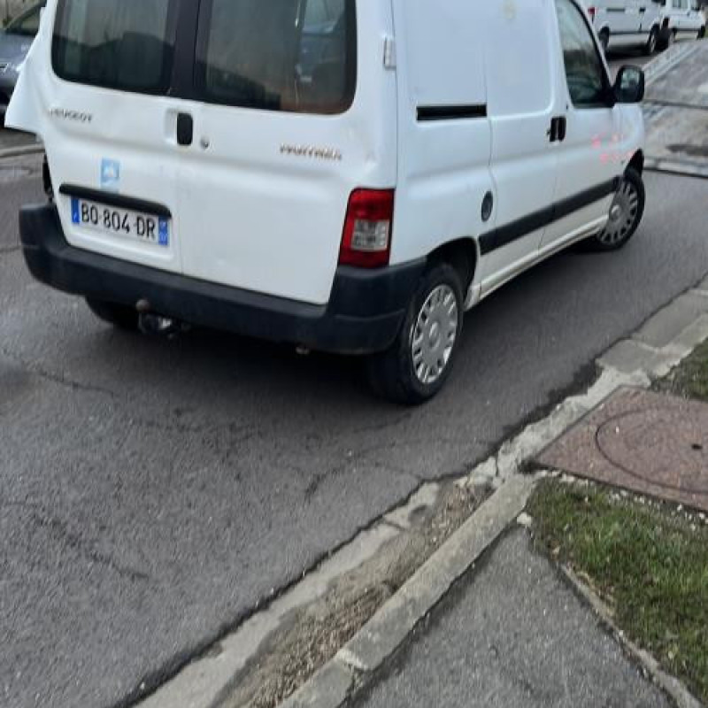 Face avant PEUGEOT PARTNER 1 Photo n°7