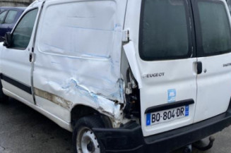Face avant PEUGEOT PARTNER 1