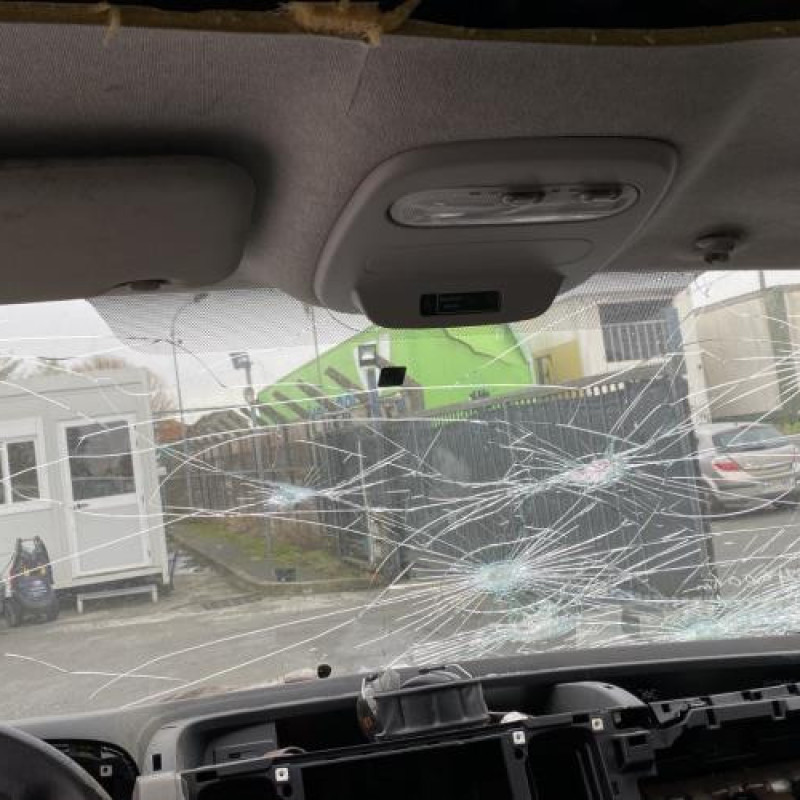 Face avant RENAULT TRAFIC 3 COURT Photo n°15