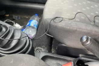 Aile avant droit FORD FIESTA 5