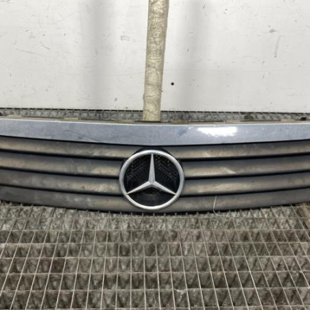 Calandre MERCEDES CLASSE A 168 Photo n°1
