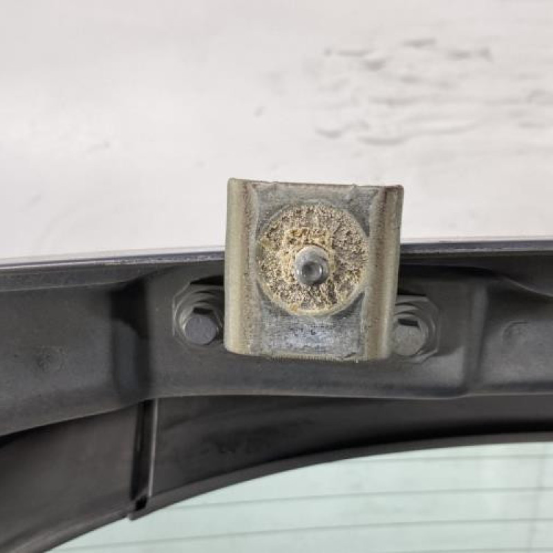 Malle/Hayon arriere RENAULT SCENIC 2 Photo n°8