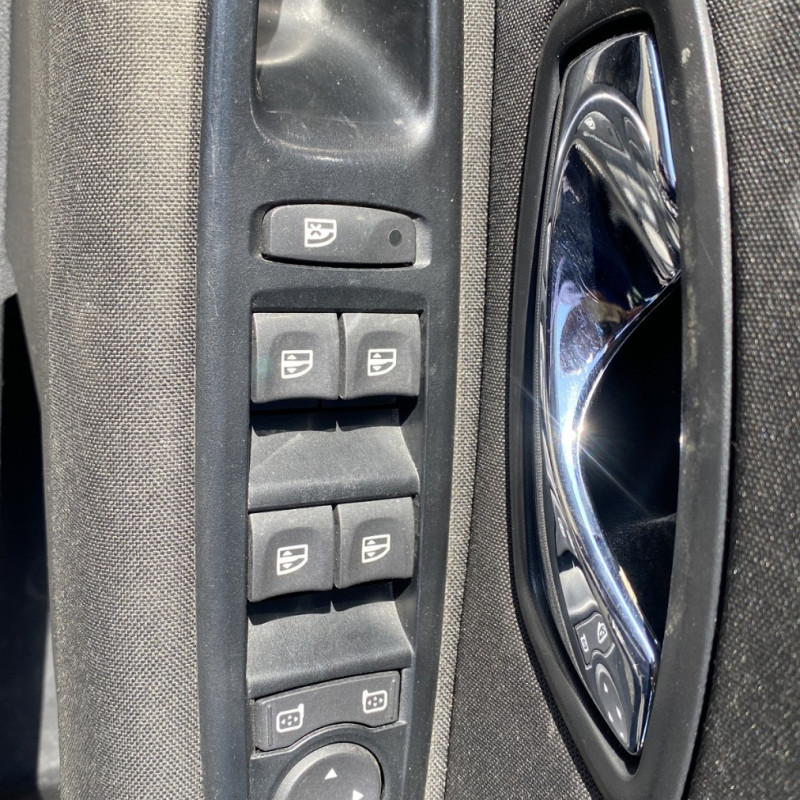 RENAULT FLUENCE PHASE 1 1.5 DCI - 8V TURBO Photo n°10