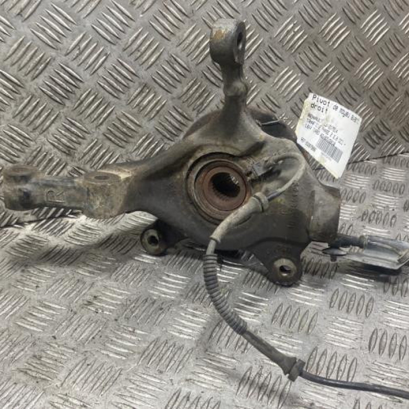 Pivot de moyeu avant droit RENAULT TRAFIC 2 Photo n°3
