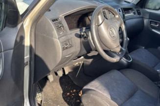 Moteur essuie glace avant TOYOTA COROLLA VERSO 1