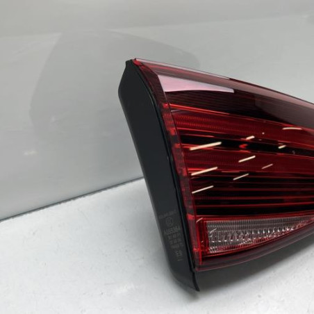 Feu arriere secondaire gauche (feux) VOLKSWAGEN GOLF 8