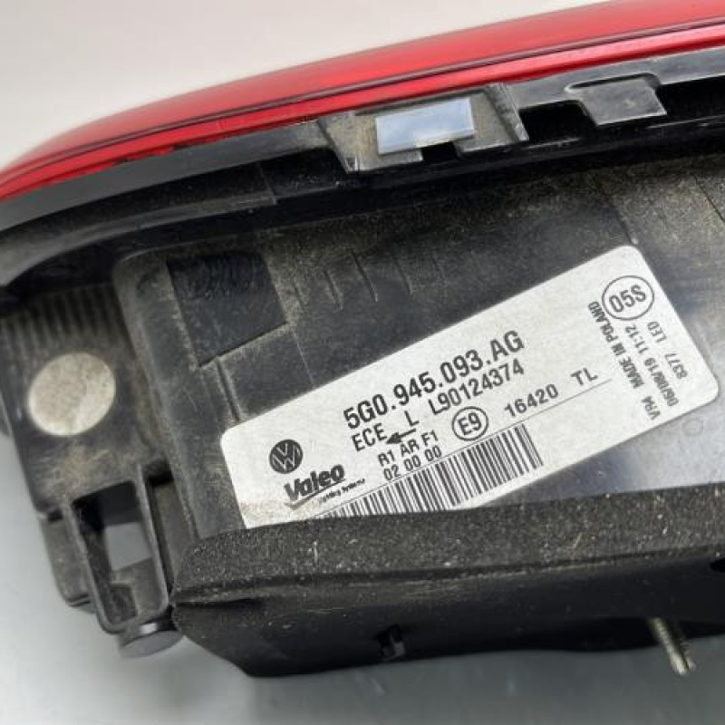 Feu arriere secondaire gauche (feux) VOLKSWAGEN GOLF 7 Photo n°6