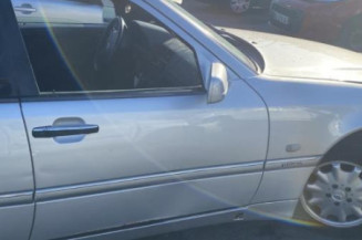 Feu arriere principal gauche (feux) MERCEDES CLASSE C 202