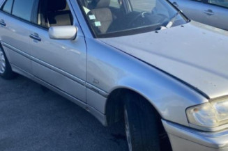 Feu arriere principal gauche (feux) MERCEDES CLASSE C 202