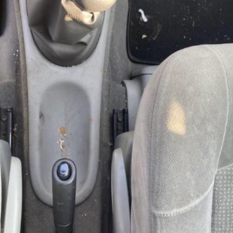 Feu arriere principal droit (feux) RENAULT SCENIC 1 Photo n°4