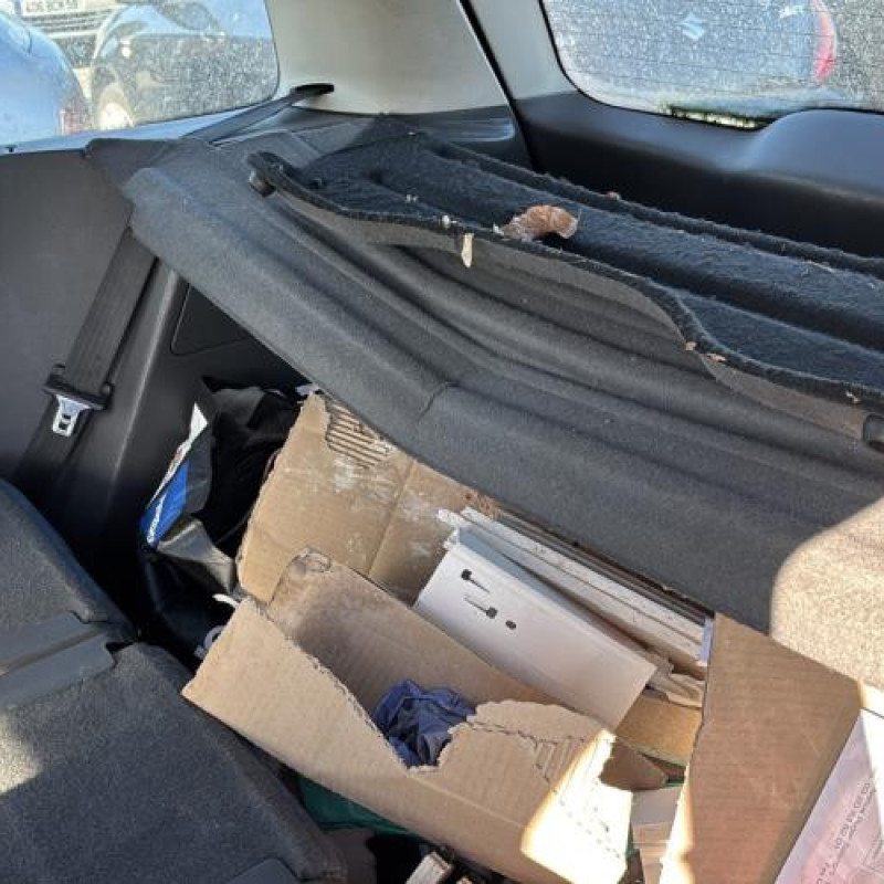Feu arriere principal droit (feux) FORD C-MAX 1 Photo n°14