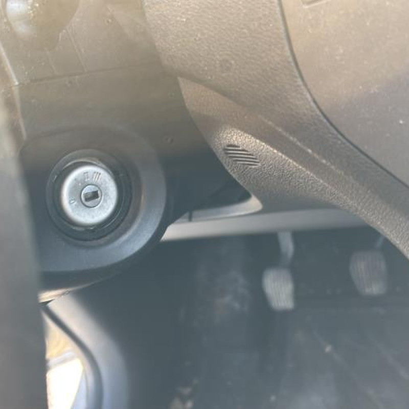 Feu arriere principal droit (feux) FORD C-MAX 1 Photo n°18