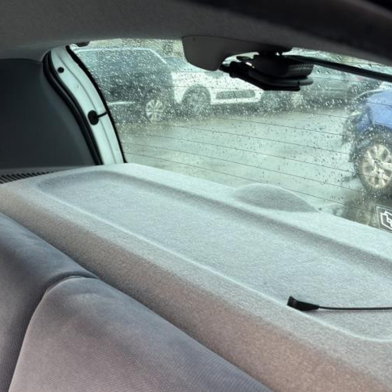 Moteur RENAULT CLIO 2 Photo n°15
