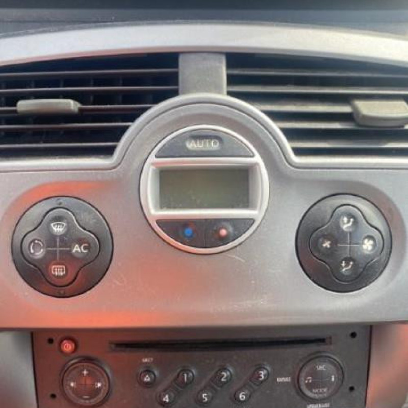 Porte arriere droit RENAULT SCENIC 2 Photo n°9